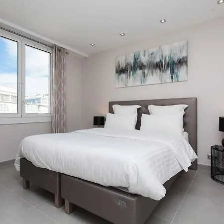 Marriott- Croisette: Superb 3 Bedrooms/ 3 Baths *