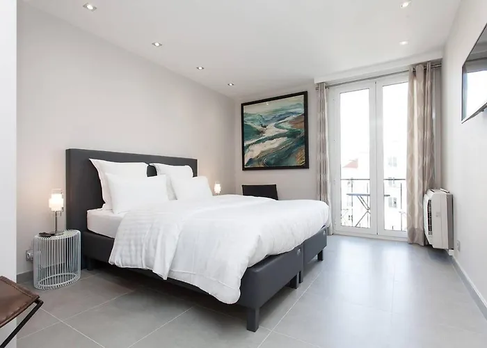 Marriott- Croisette: Superb 3 Bedrooms/ 3 Baths